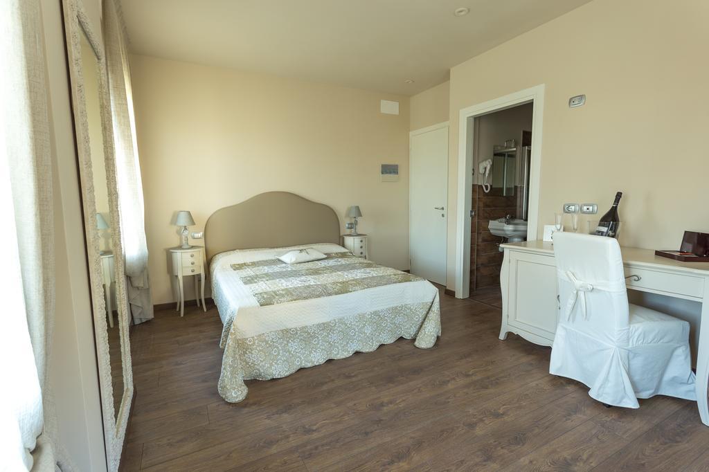 Antica Dimora Stucky Bed and Breakfast Treviso Værelse billede